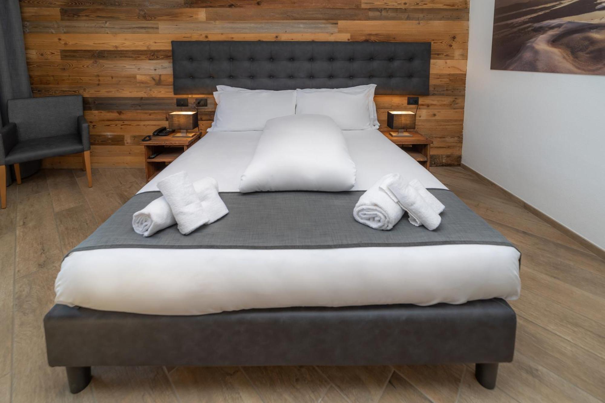 Hotel Gran Roc Sestriere Bilik gambar