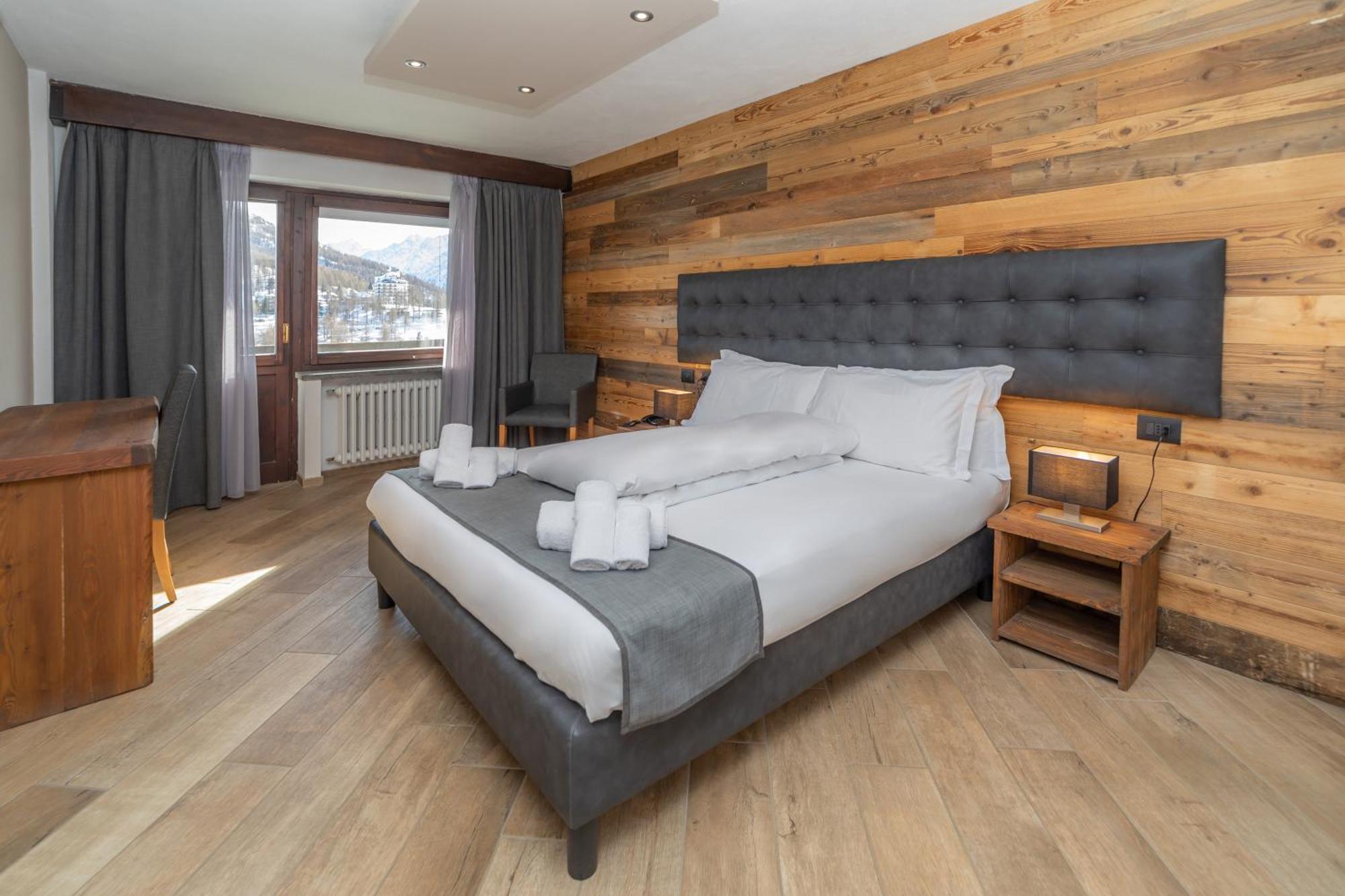 Hotel Gran Roc Sestriere Bilik gambar